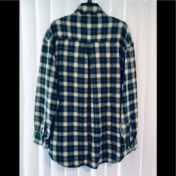 Duck Head Button Down Flannel Shirt. Size. L - Picture 3 of 5